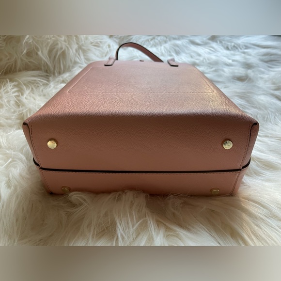 Kate Spade New York Suzy Medium North South Crossbody Tote in Cosmetic Pink - Picture 7 of 16